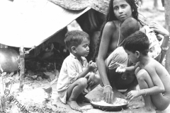 Indien1984: Flüchtlinge aus Bangladesh (c) Ernst Herb