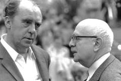 Heinrich Böll und Theodor W Adorno (c) Ernst Herb