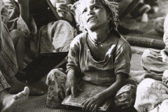 Straßenschule Kinder von Wanderarbeitern in Indien(c) Ernst Herb